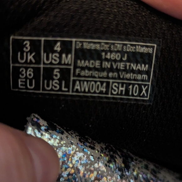 Dr. Marten's silver Metallica c boots, size 5 NEW - Picture 2 of 4